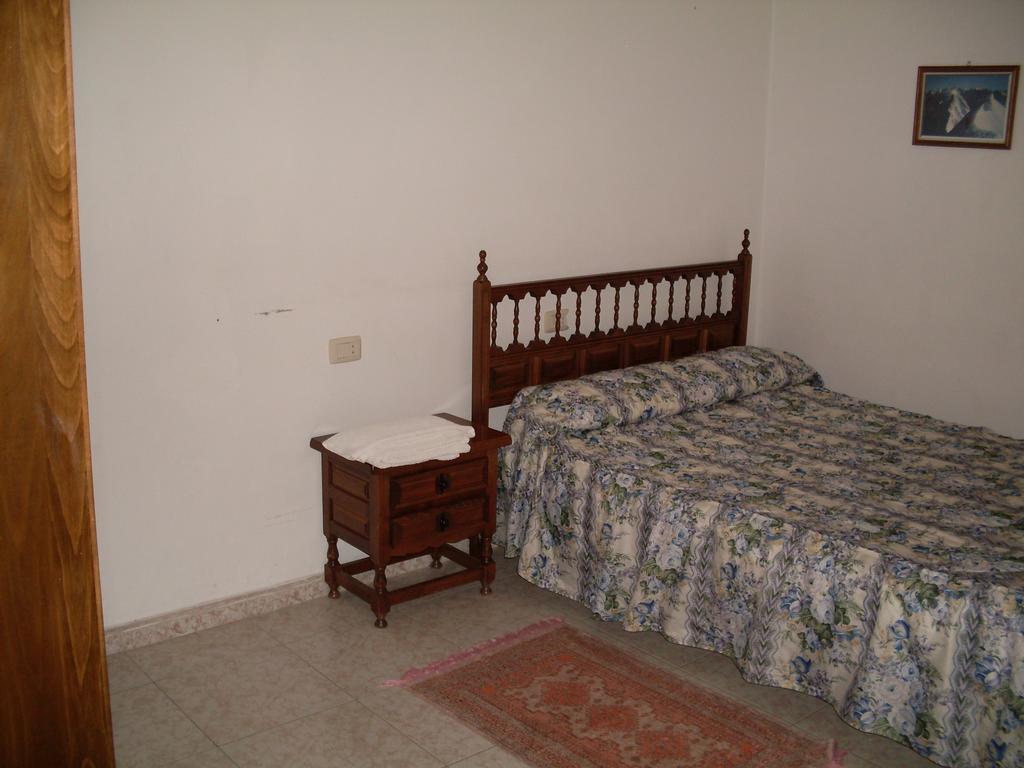 Hotel Terra Galega 몬포르테데레모스 객실 사진
